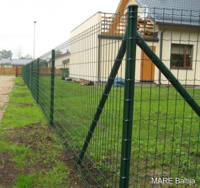 Welded fence mesh Zn + PVC RAL6005 green