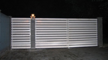 Double gate territory with board filling